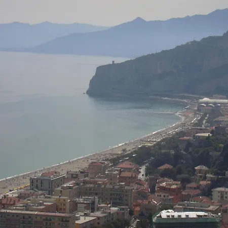 Colibri Hotel 3*