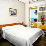 Hotel Colibri 3*