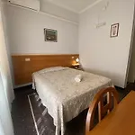酒店 科利布瑞酒店 3*