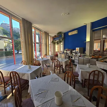 Colibri Otel Finale Ligure