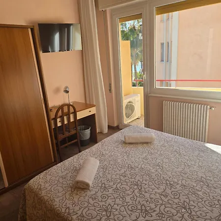 Otel Colibri