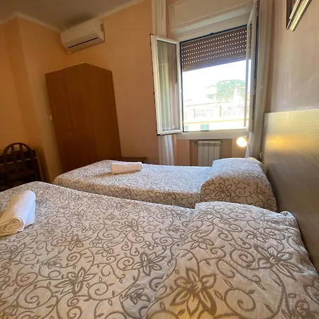 Otel Colibri Finale Ligure