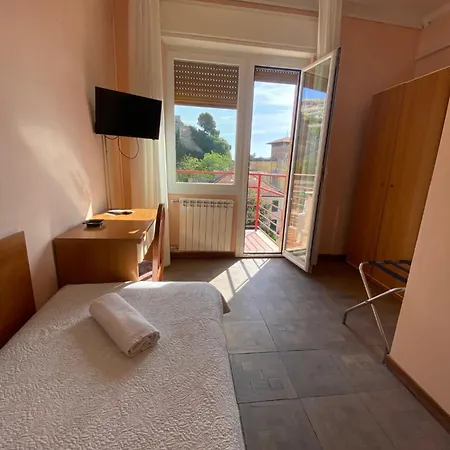 Colibri Otel 3*